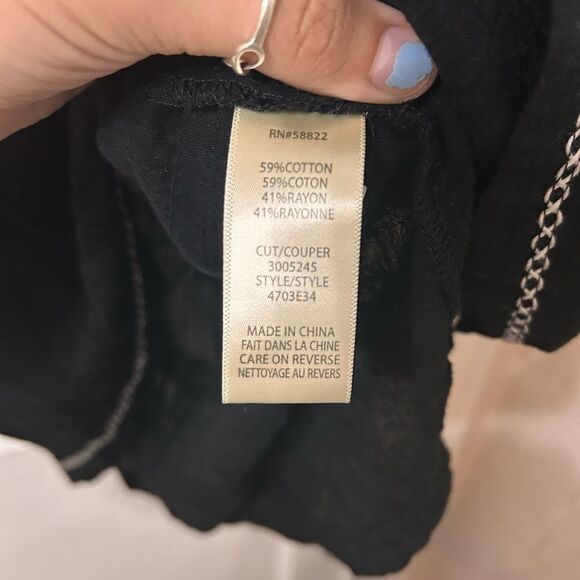 Max Studio Black Blouse with White Embroidery - Picture 4 of 5